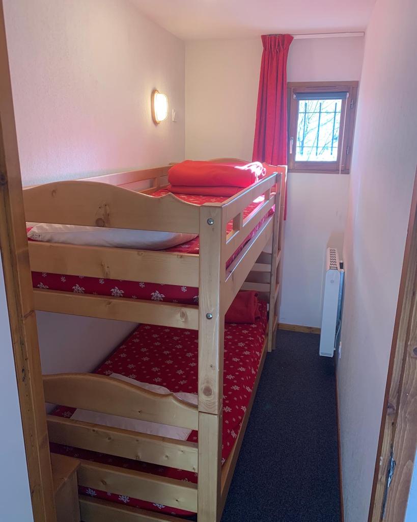 Chambre avec lits superposés