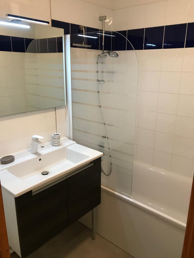 Salle de bain n°1