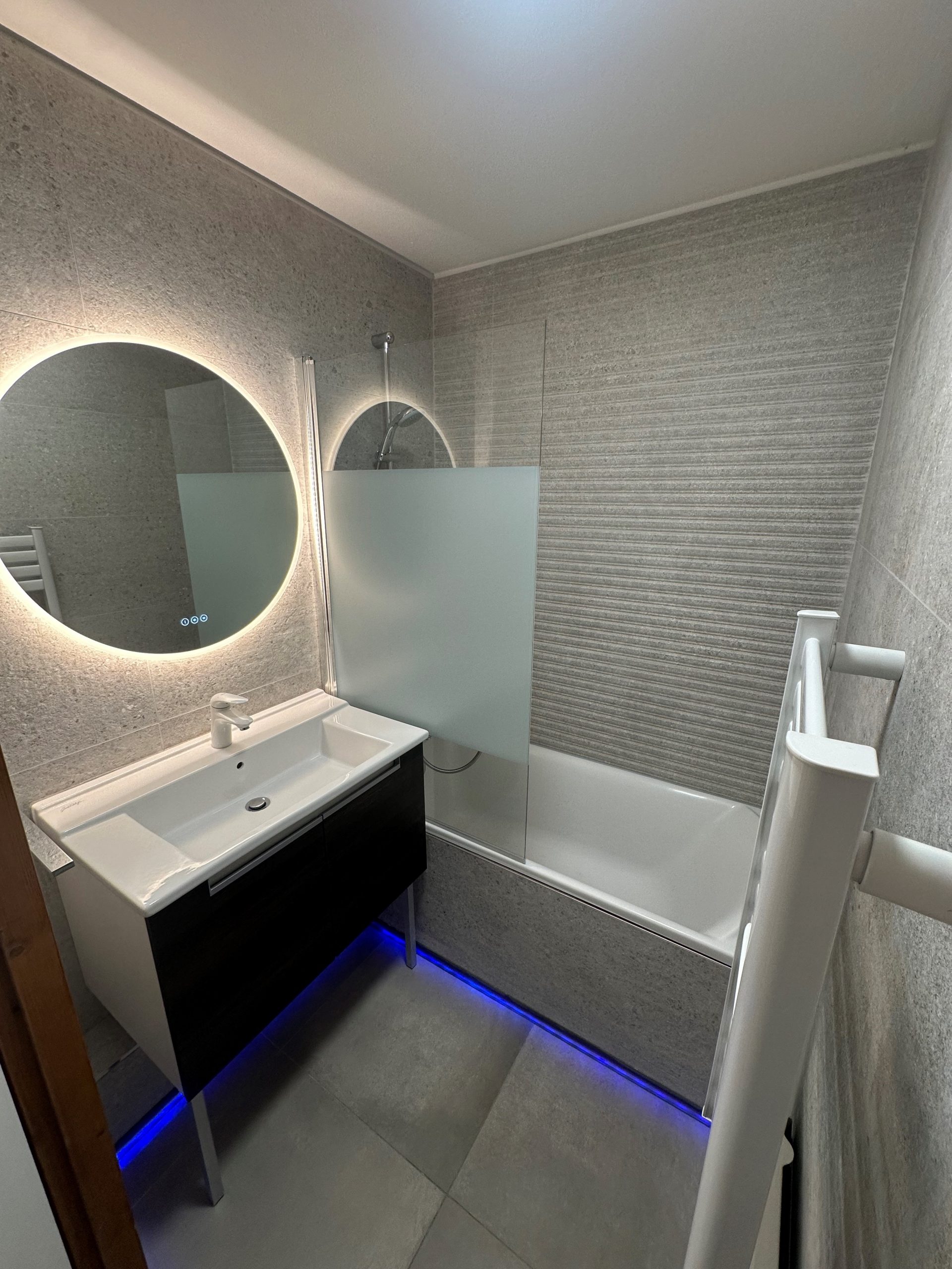 Salle de bain n°1
